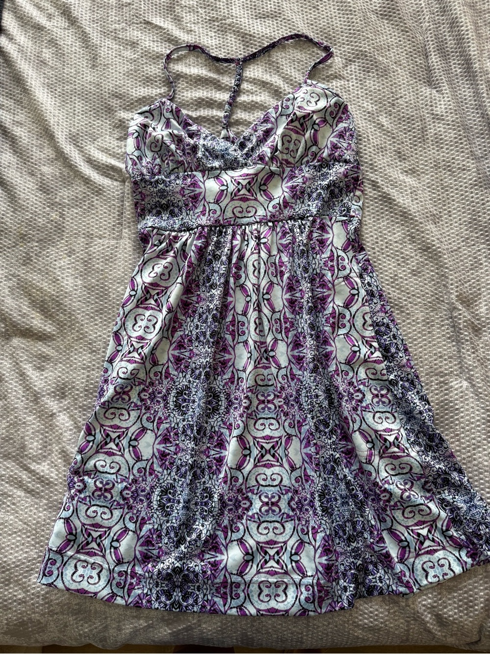 Johnny Martin Purple & Light Blue Printed stretchy Dress Sz S. NEW
